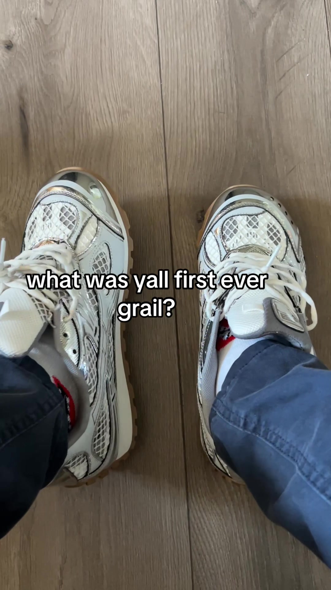 @️