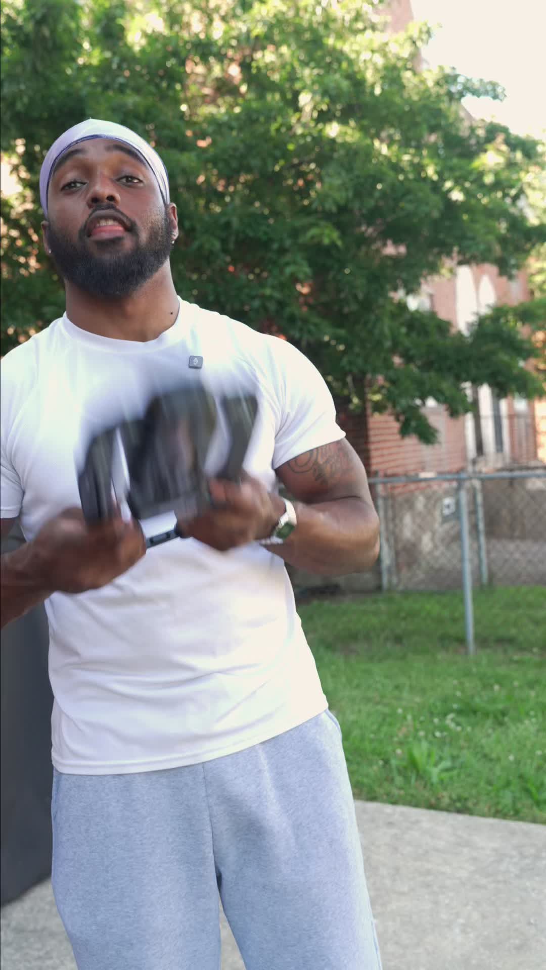 @PERSONAL TRAINER