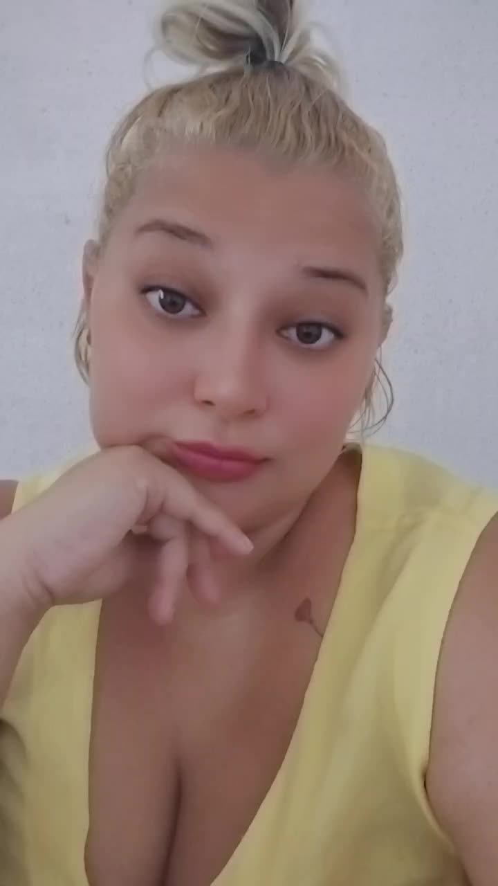@LarisseDanielli