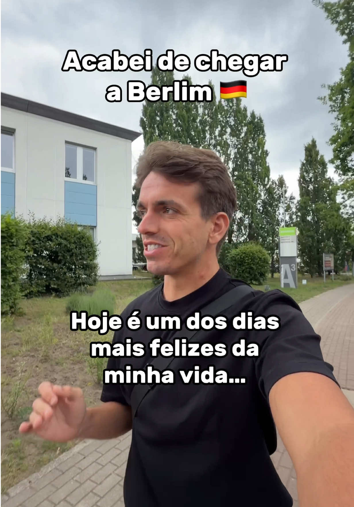 @Frank | Travel & Lifestyle