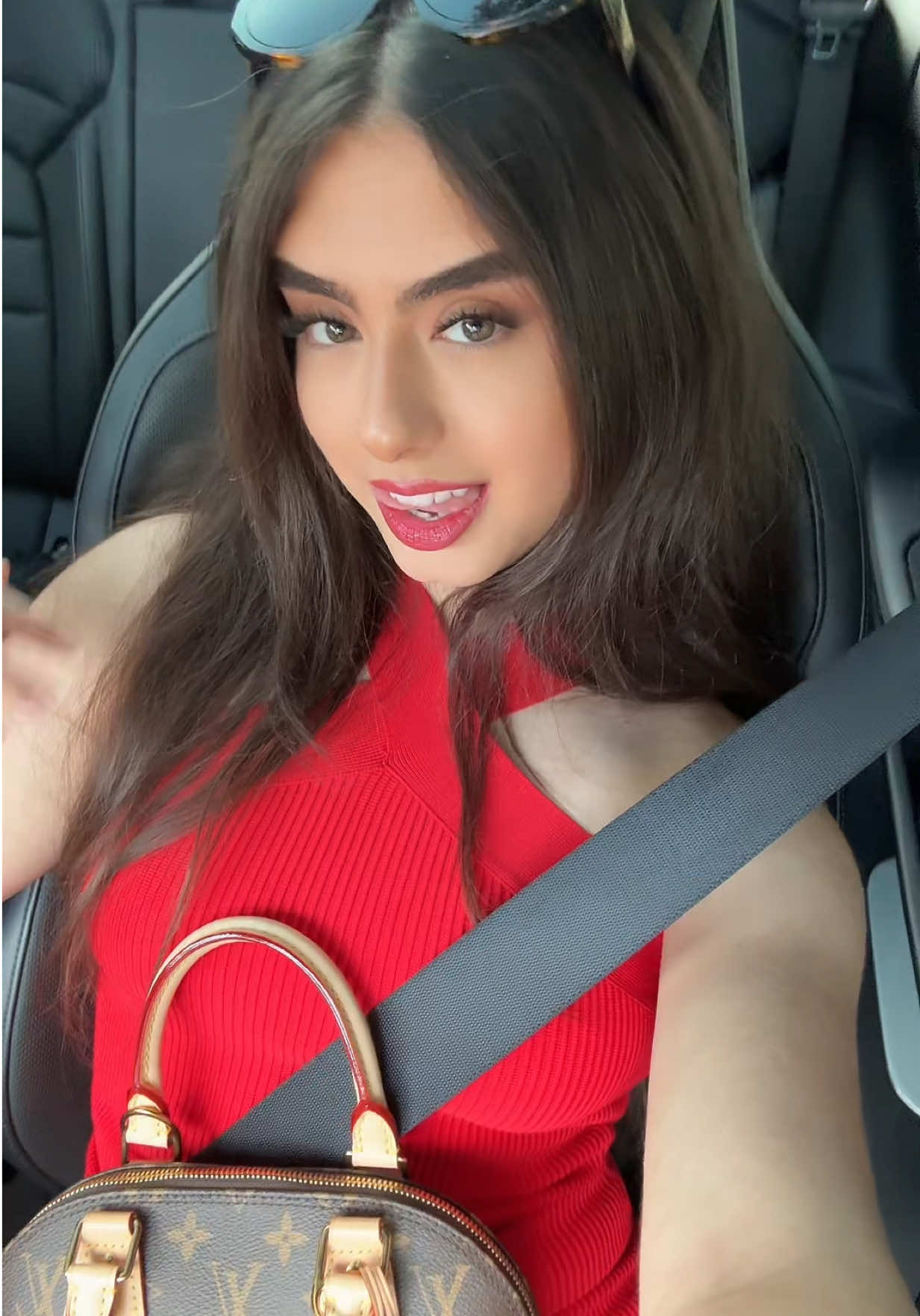 @anita