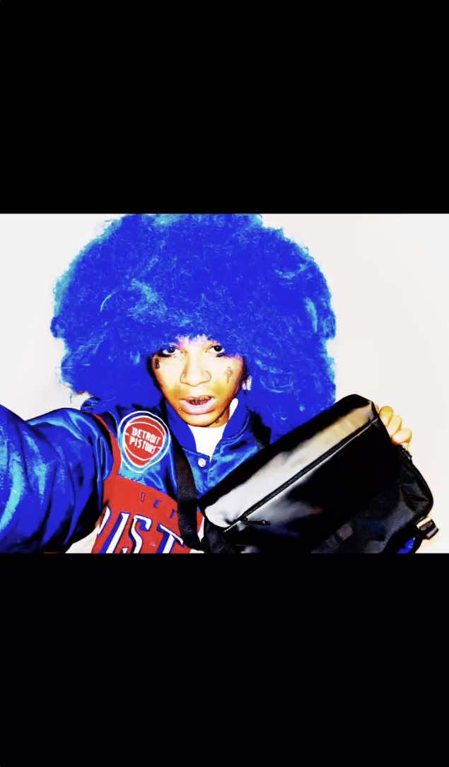 @spikepoison!🧑🏻🎤👩🏿🎤