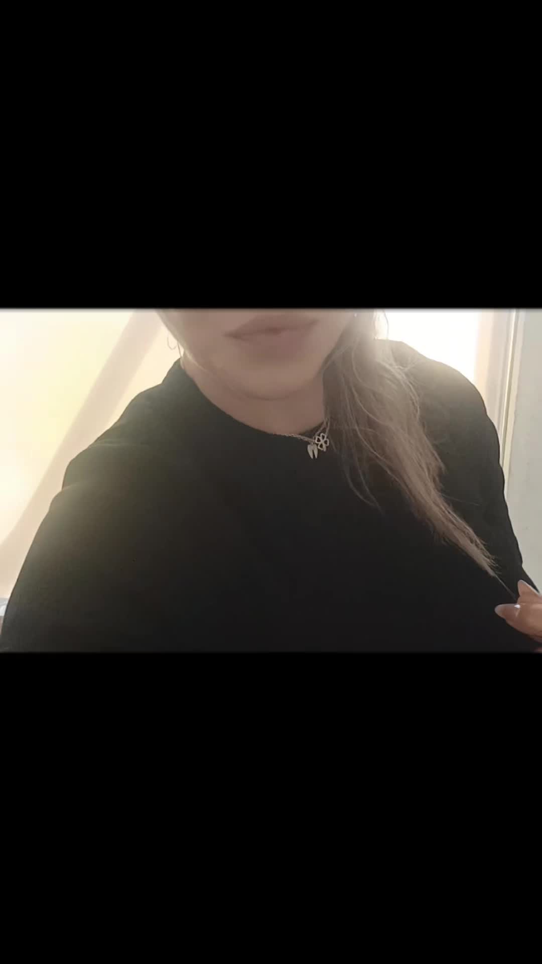 @She.is.bad.