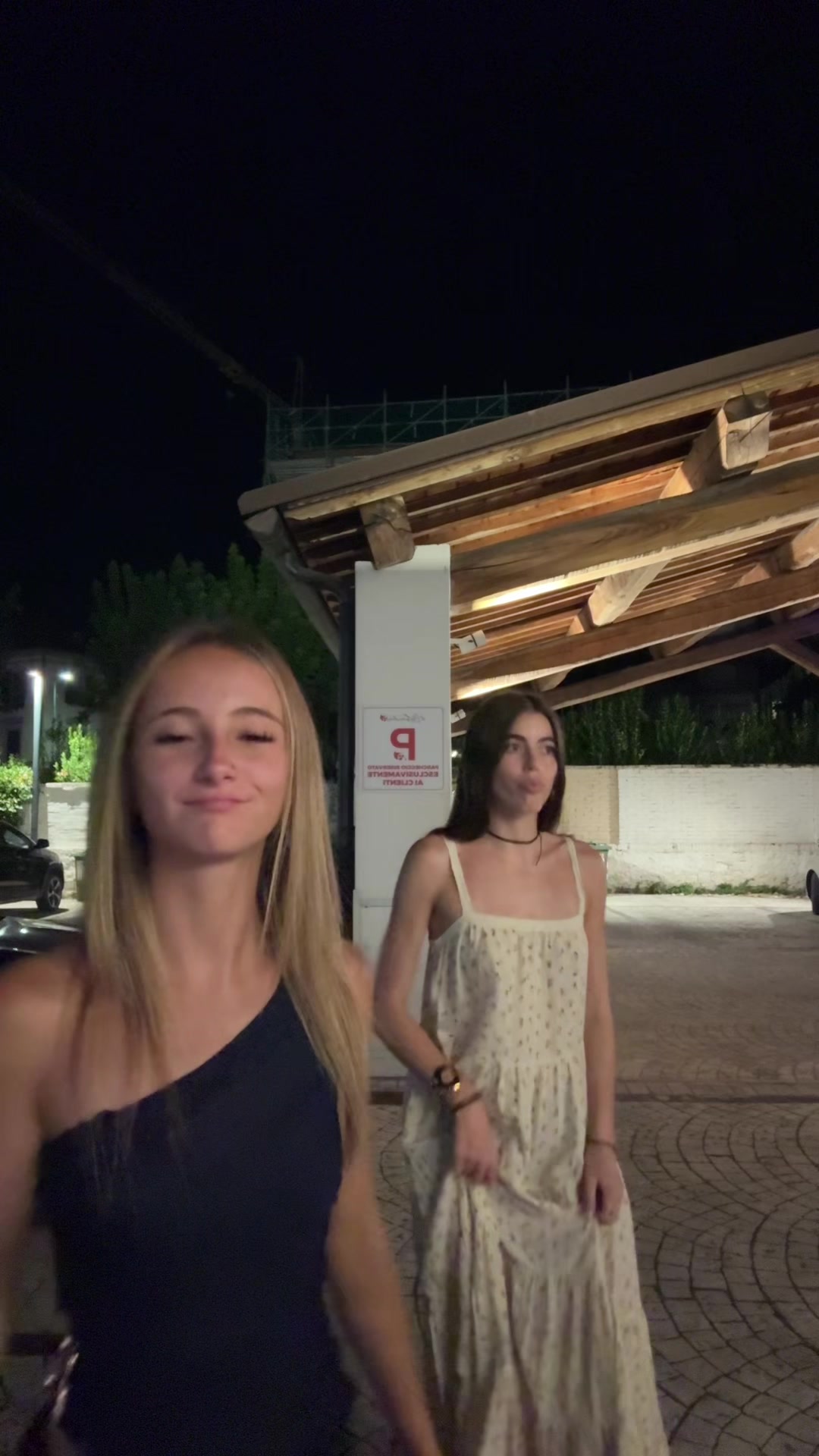 @Αφροδίτη