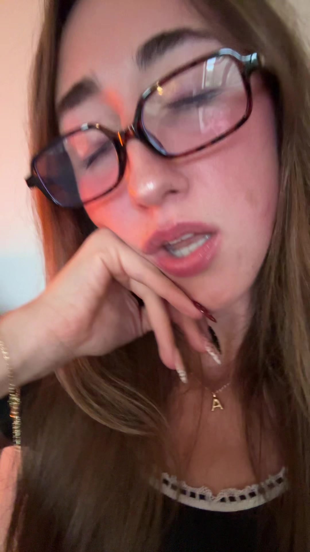 @Ayla🍦