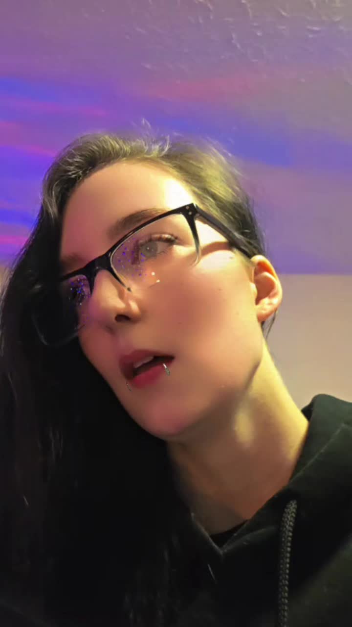 @kayla_vexora