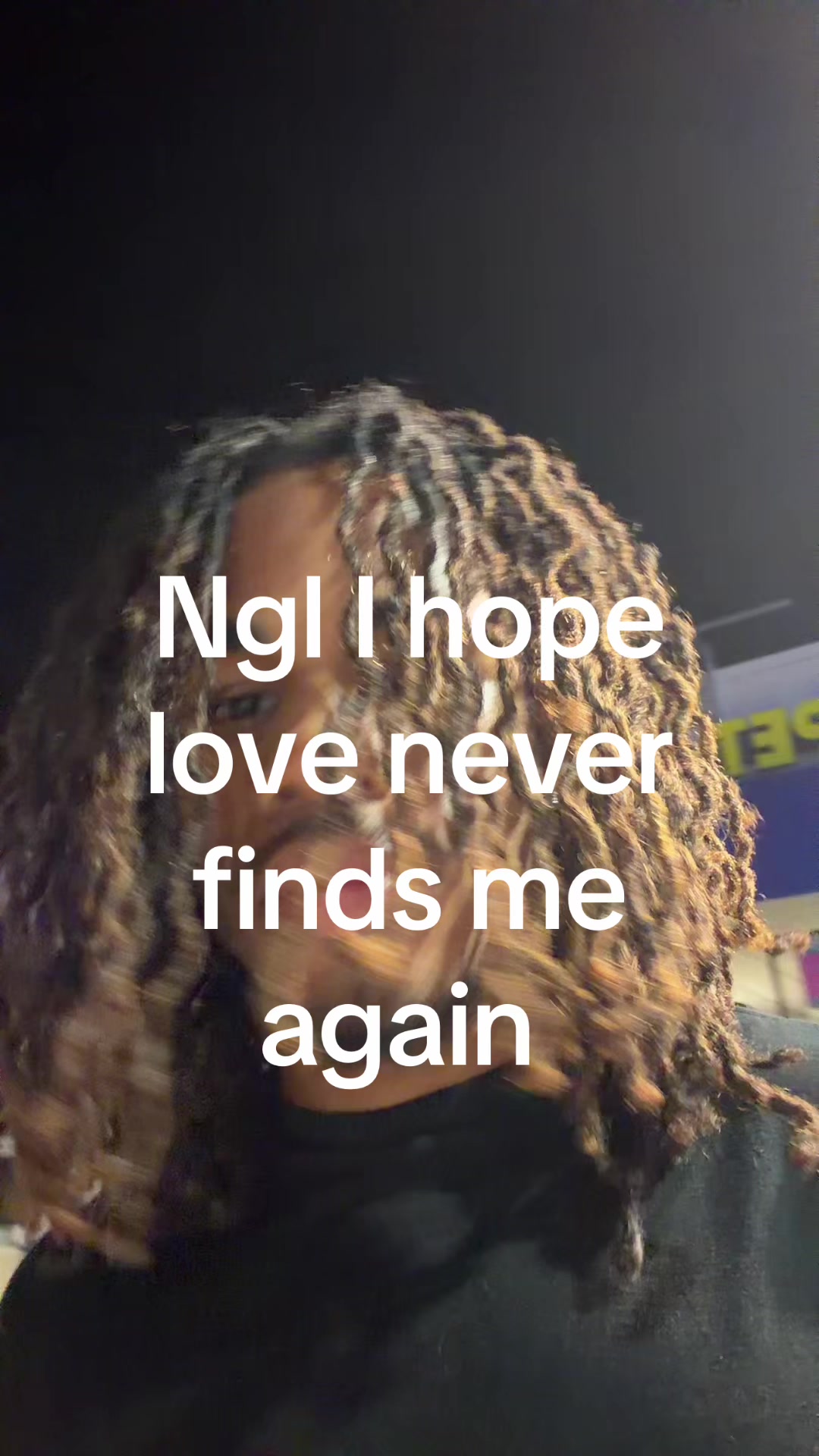 @…