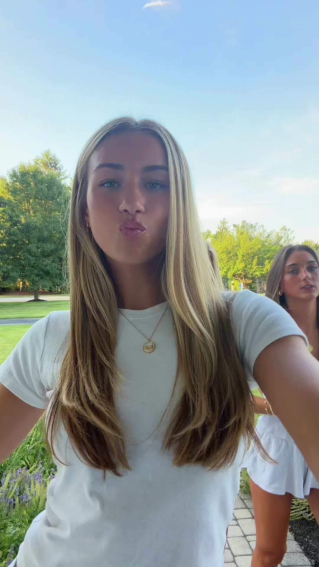 @av