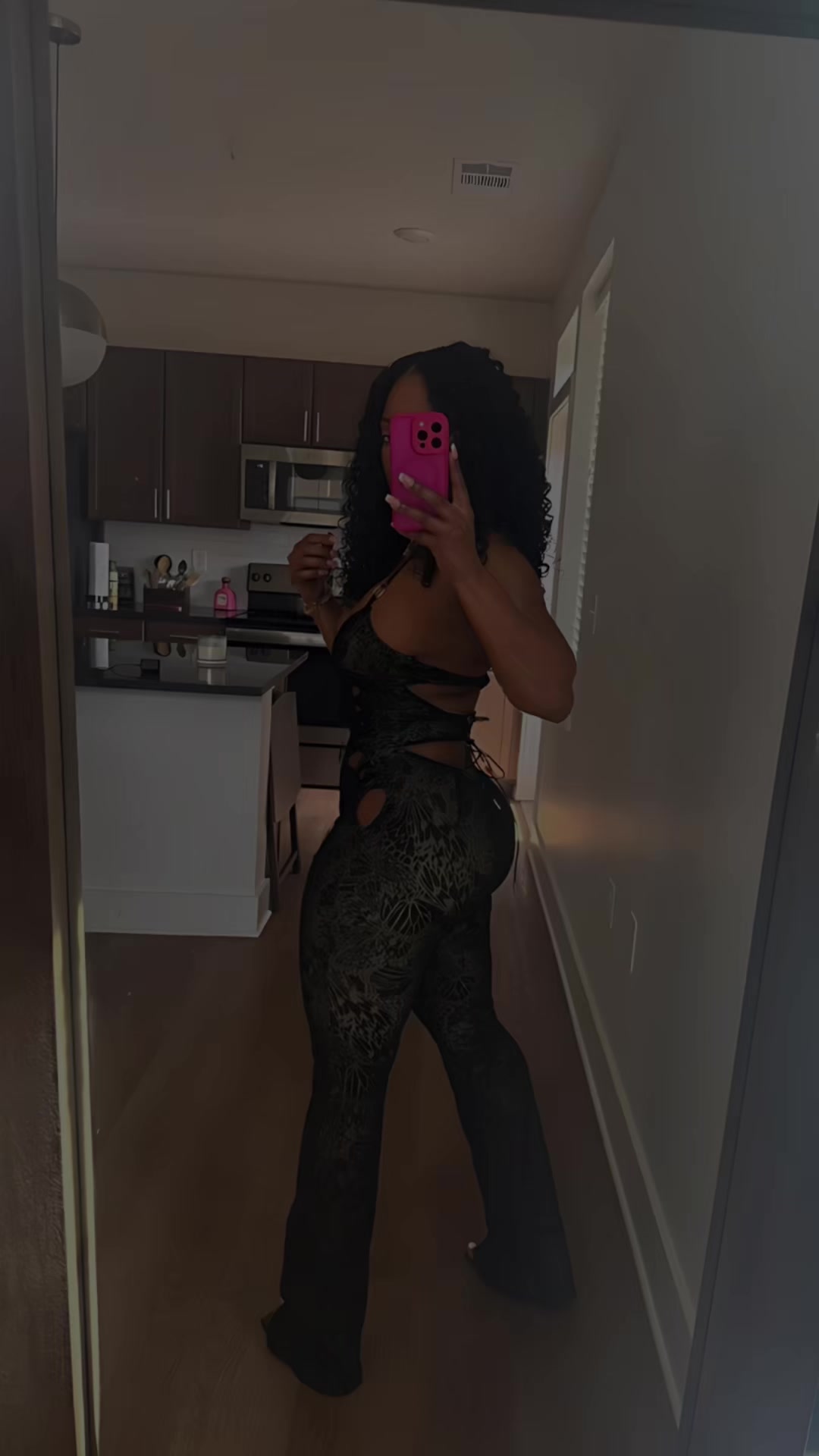 @leeasolovely