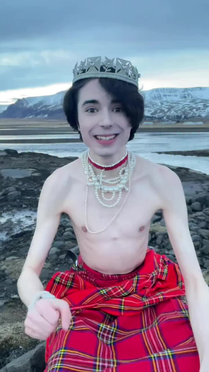 @kingtwinkiii