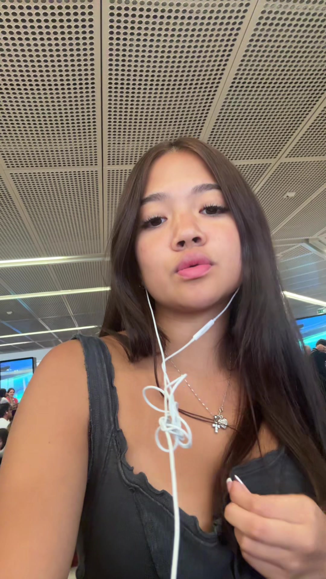 @Avaaaaaaaaaaaa