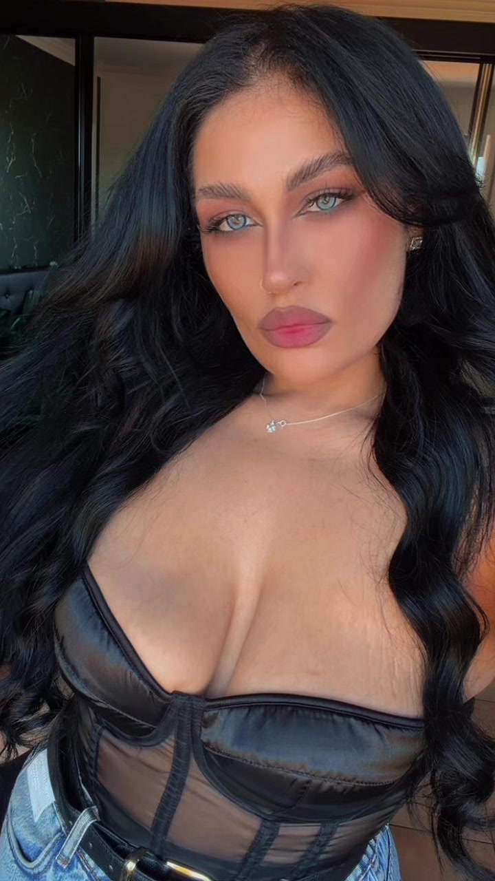 @alexxandrinaaa