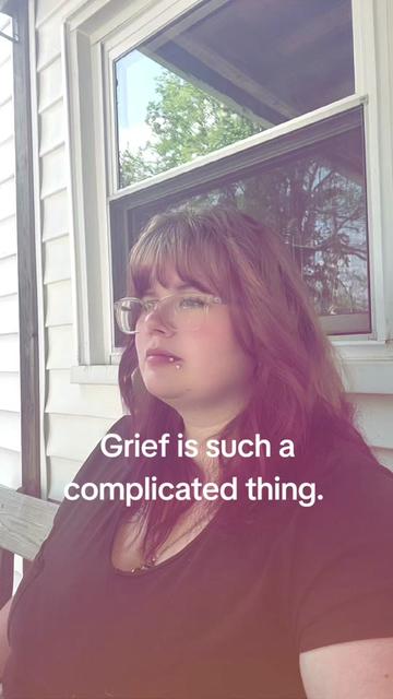 @Maddie Jackson || Author