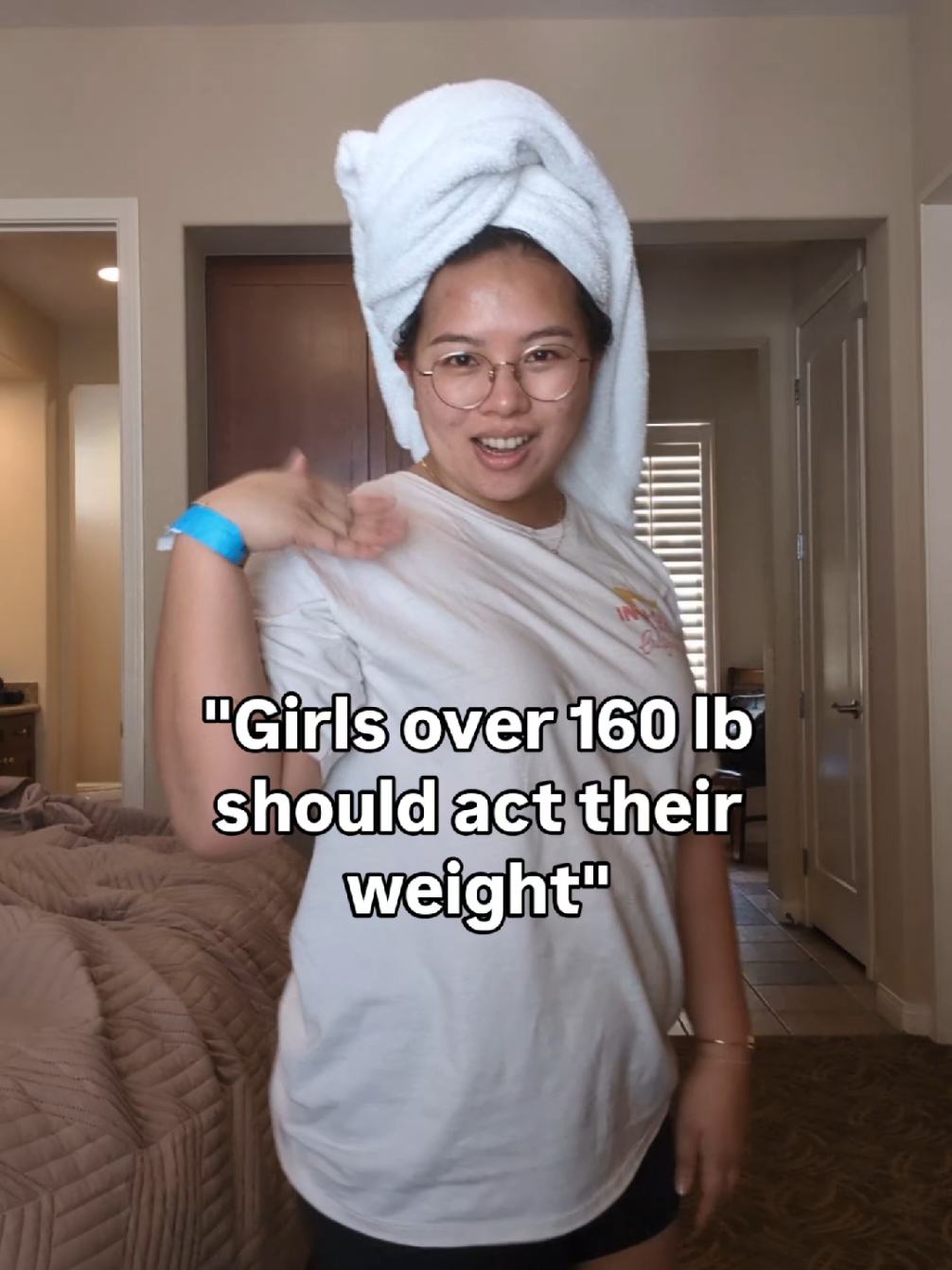 @MidsizeAsianQueen