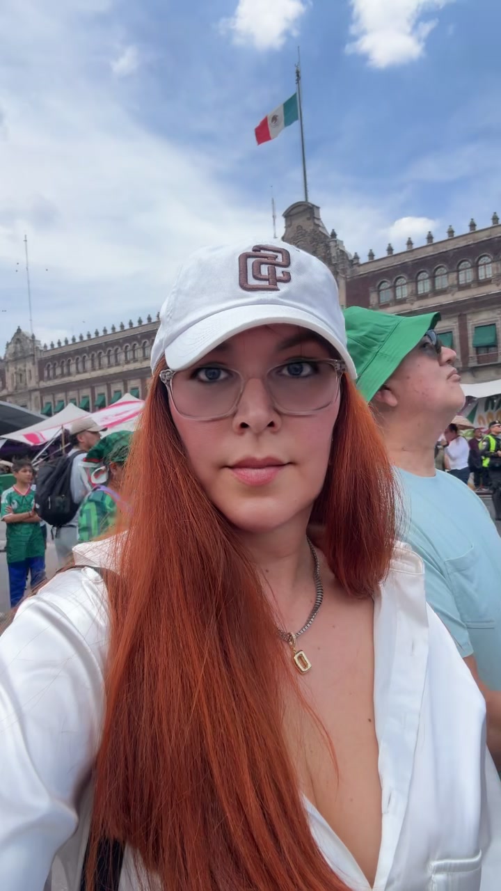 @Sexy Madurita