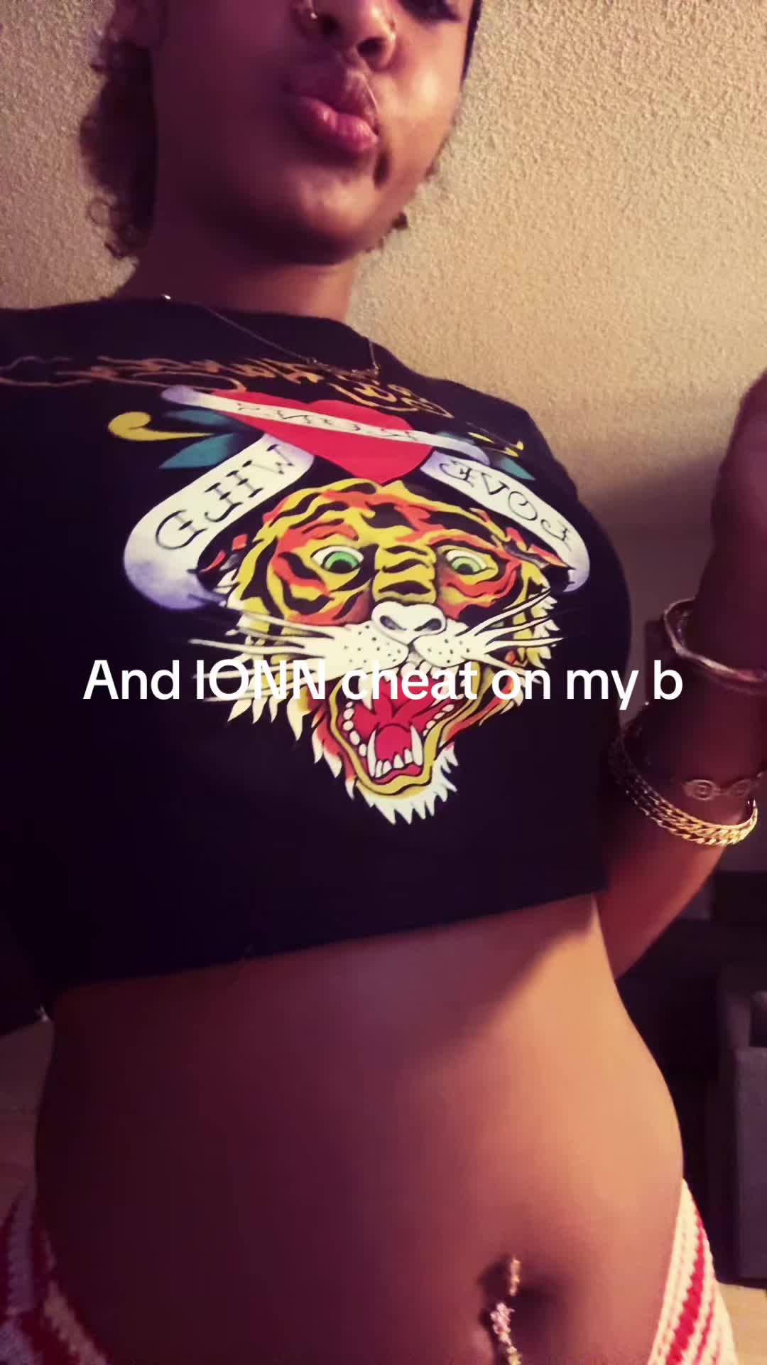 @vividabaddest1