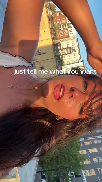 @lizzieefaith