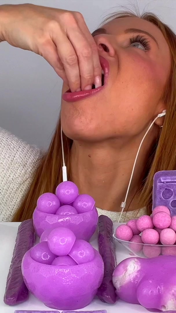 @HunniBee ASMR