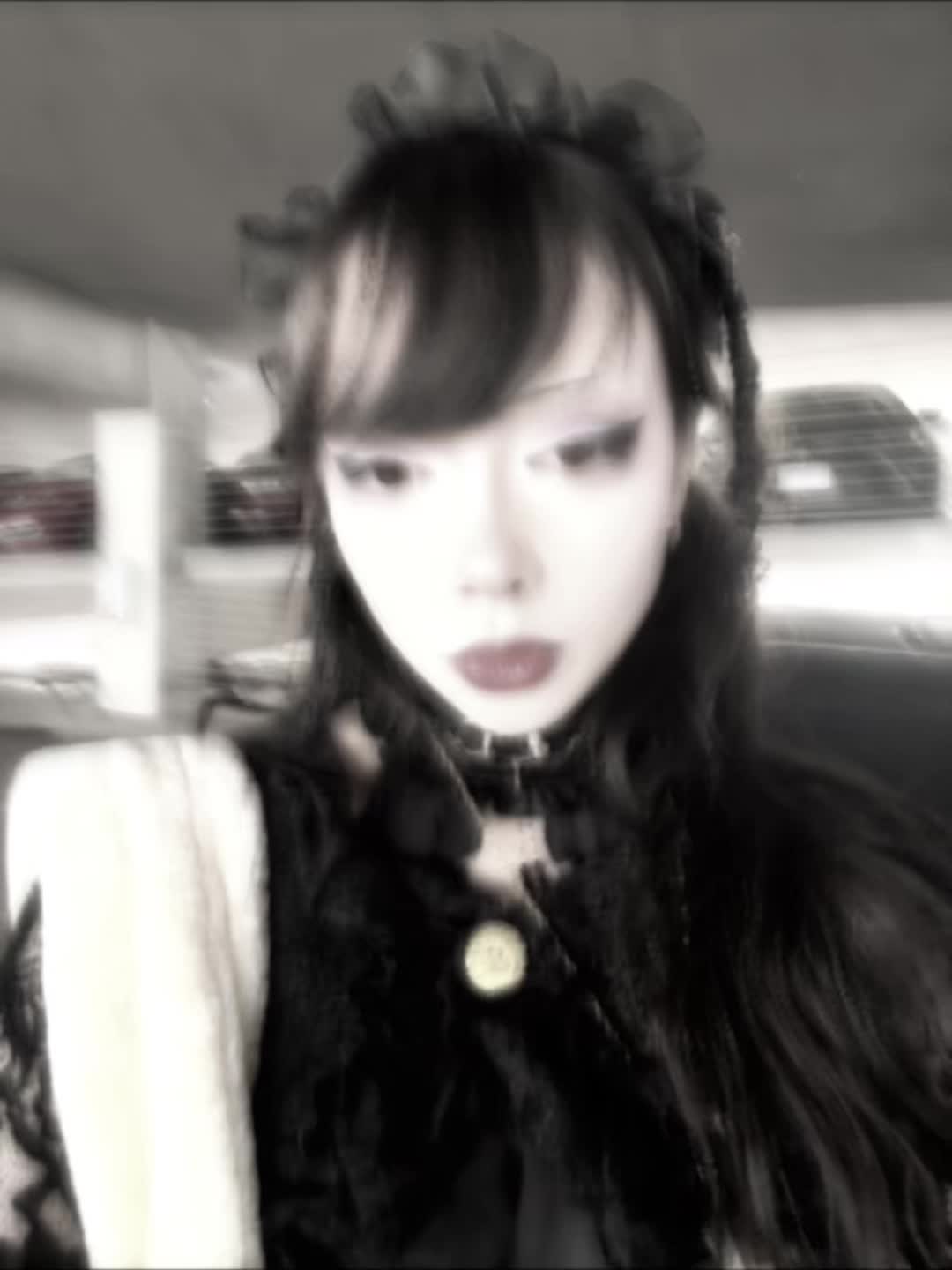 @enigmatic girl