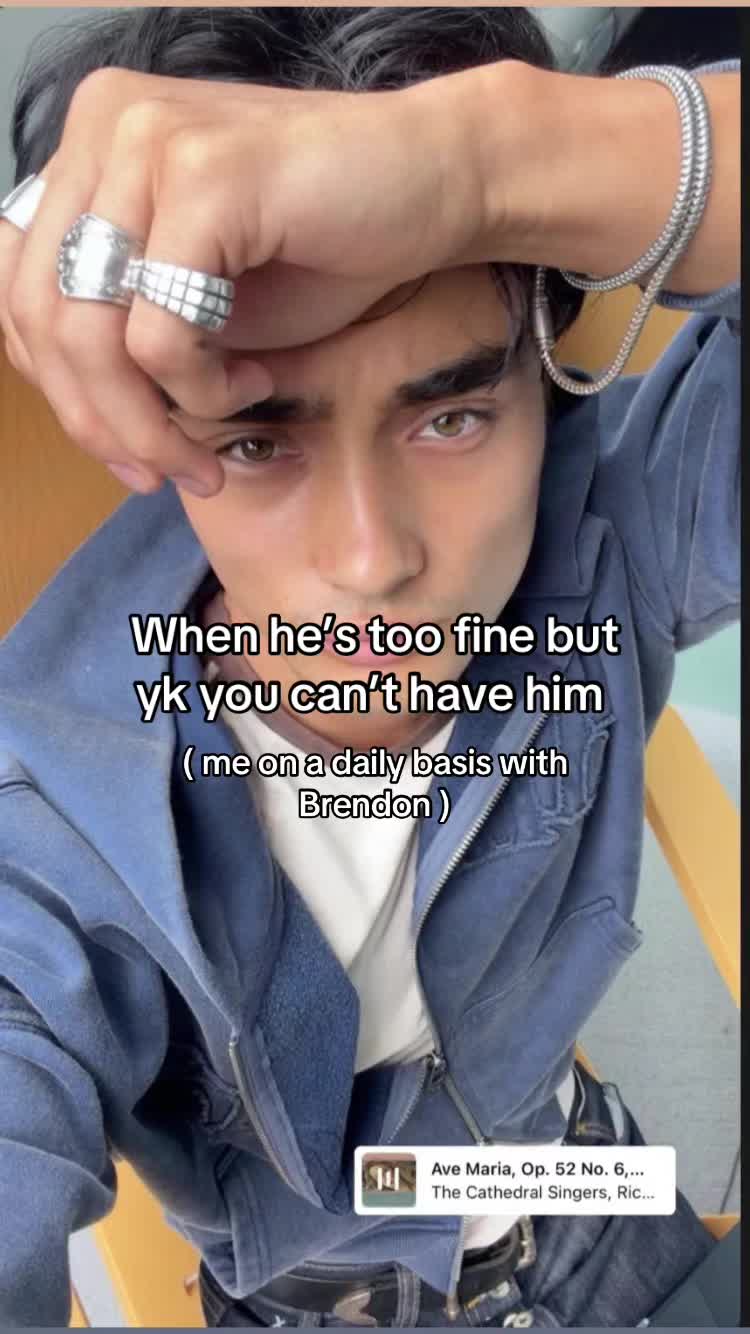 @🧸