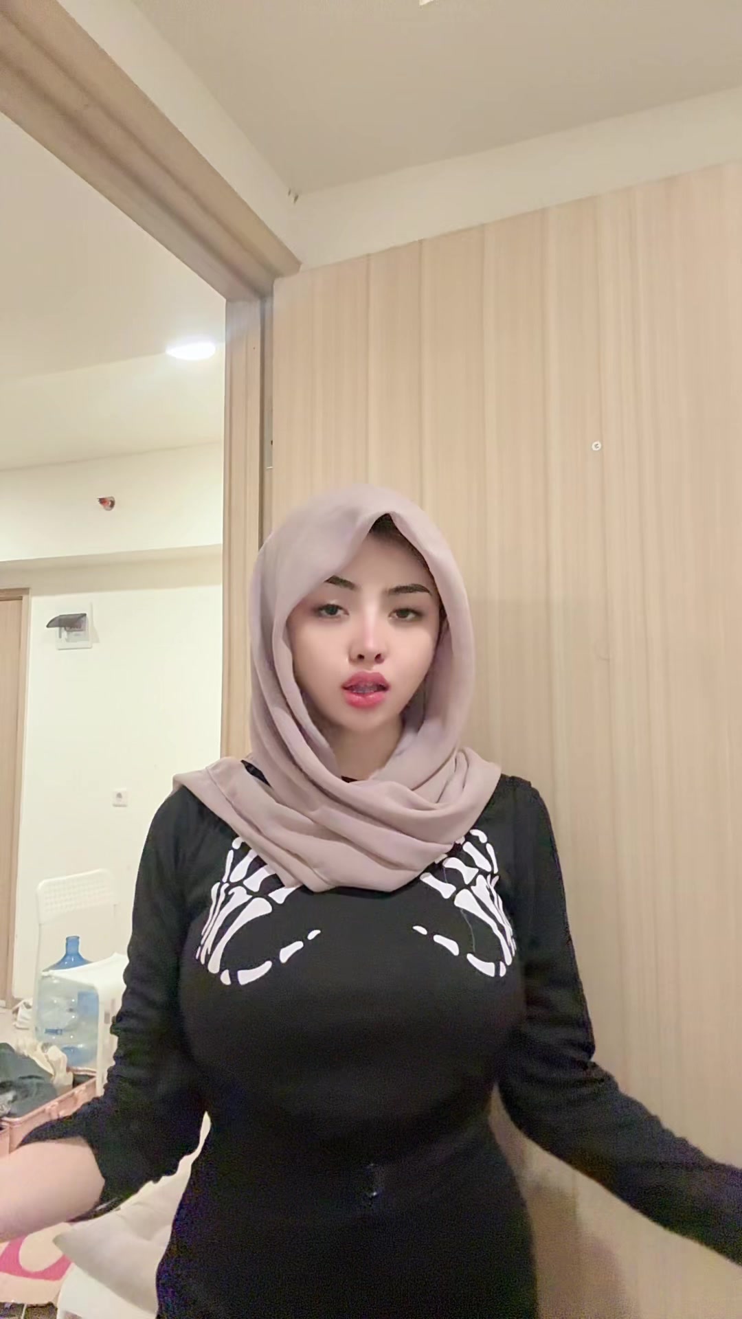 @Nadyavittt