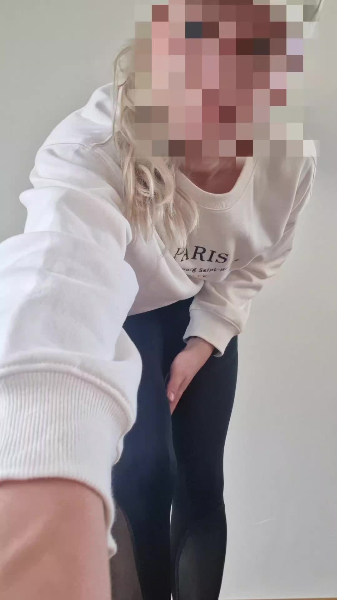 @Frieda_