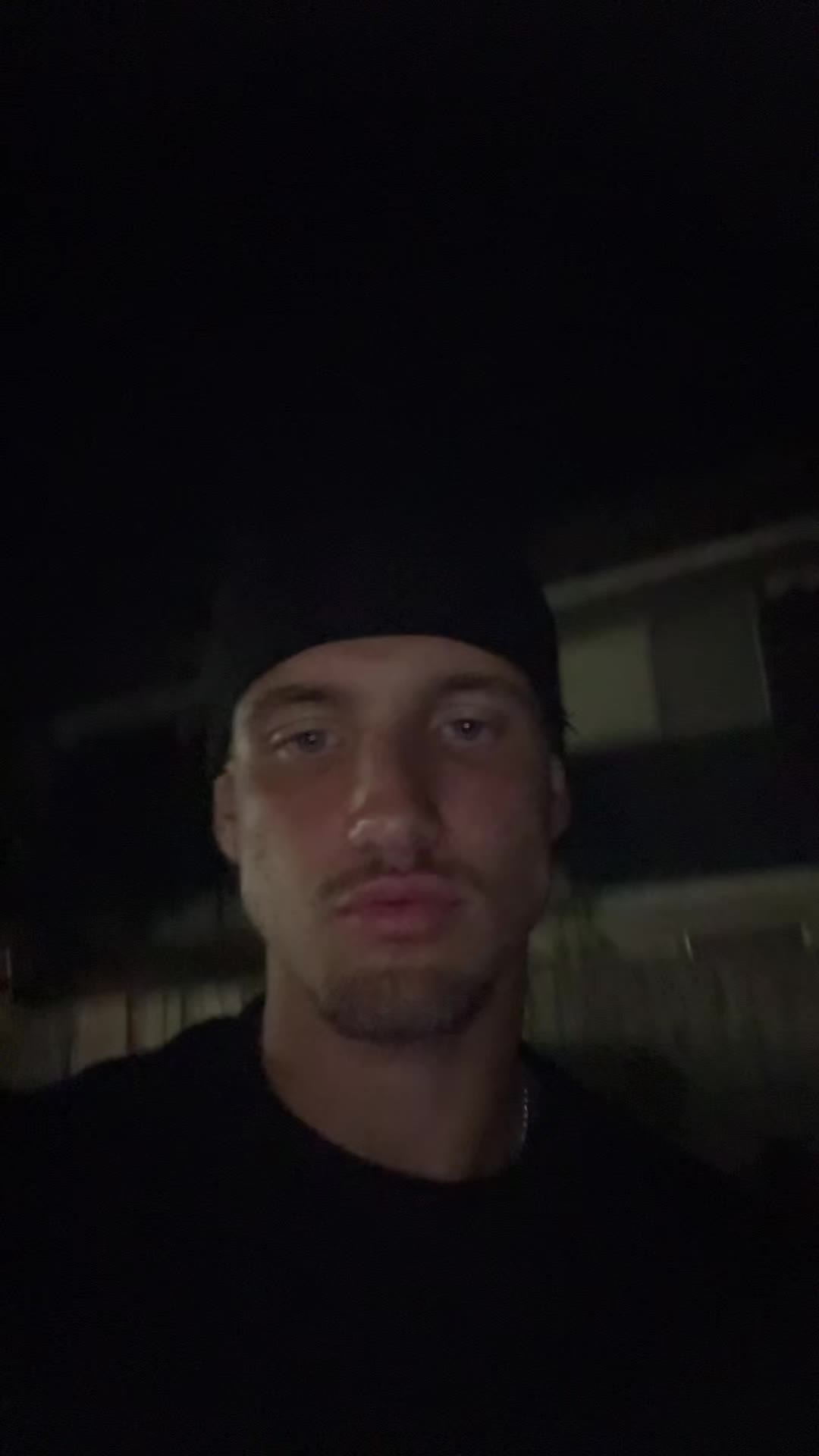 @Gia