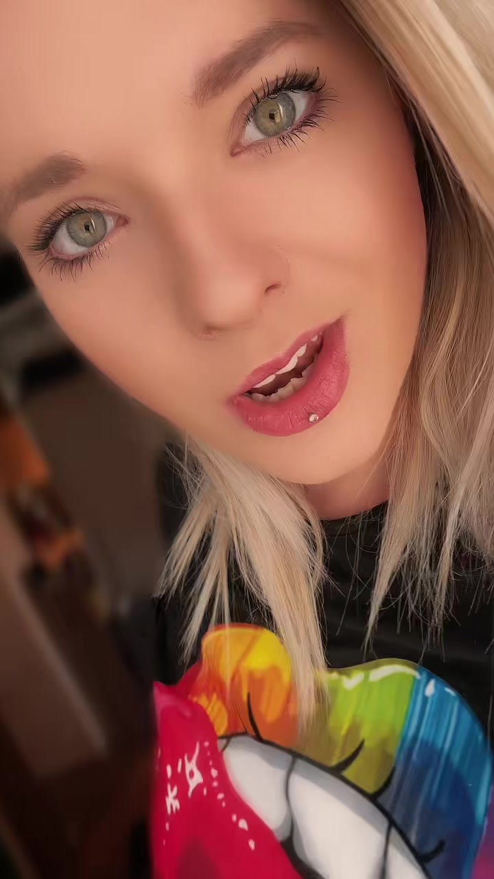 @⪼ℑ𝓮𝓼𝓼𝓲⪻