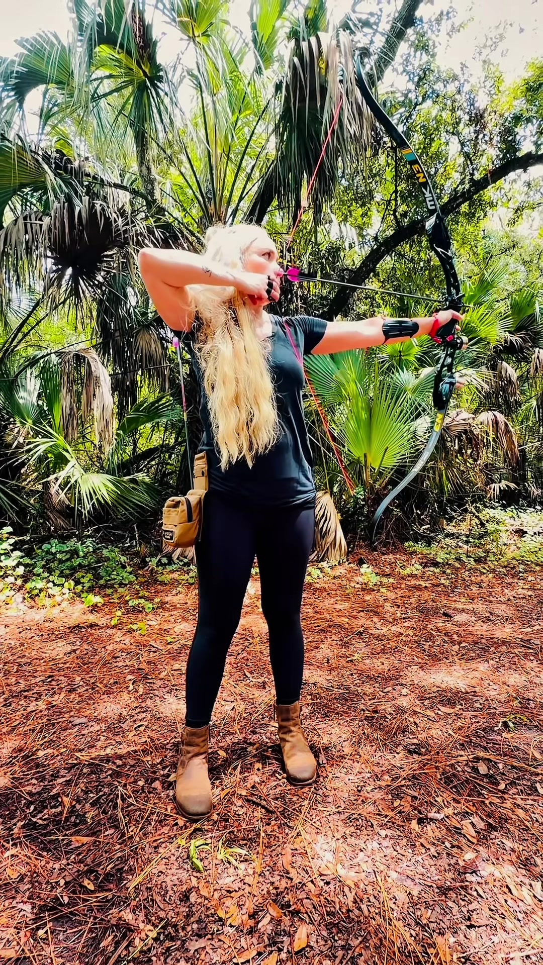 @BarebowGirl