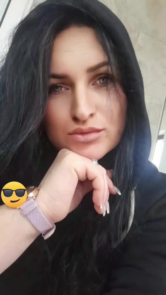 @Georgiana❤️G 🧡