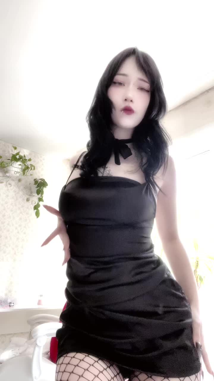 @oshitenshi