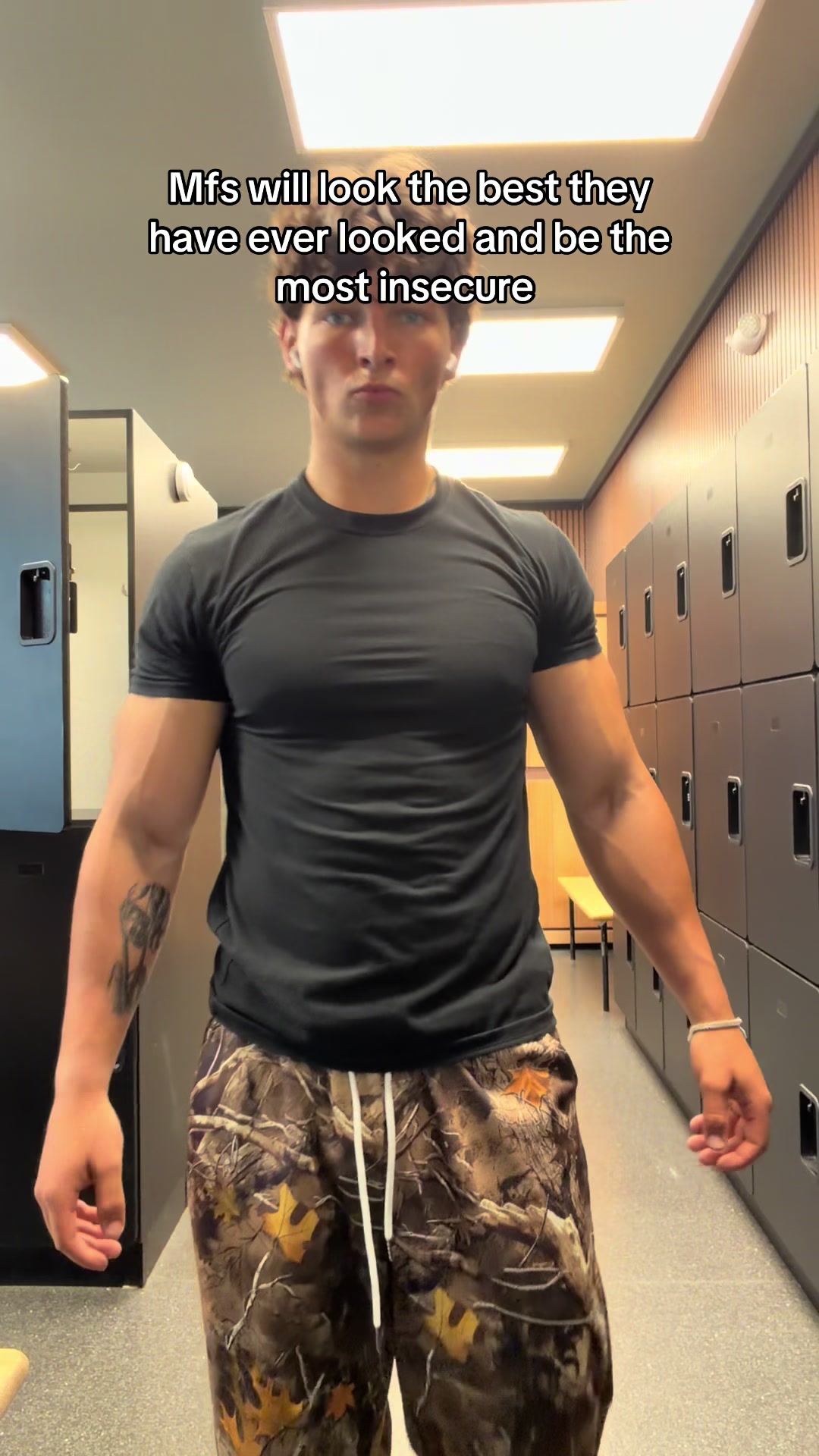 @Joshed_fitness