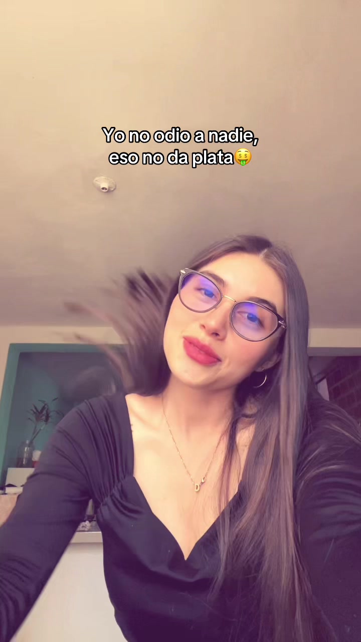 @Diana Alva
