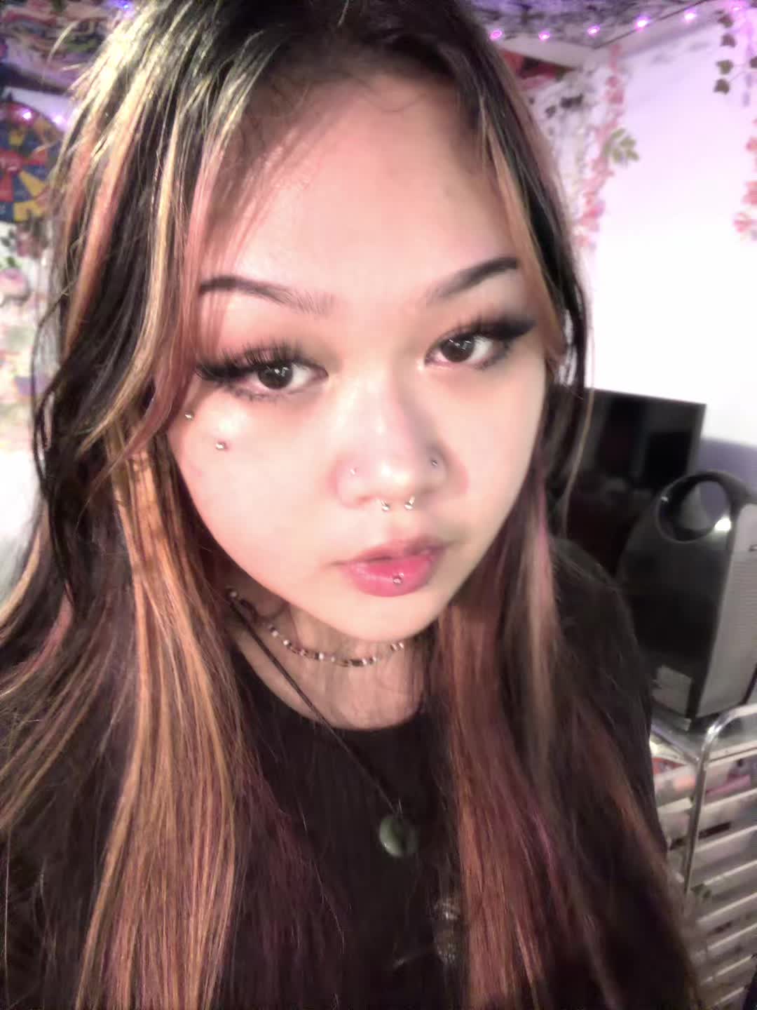 @emily ◡̈ ☽⋆