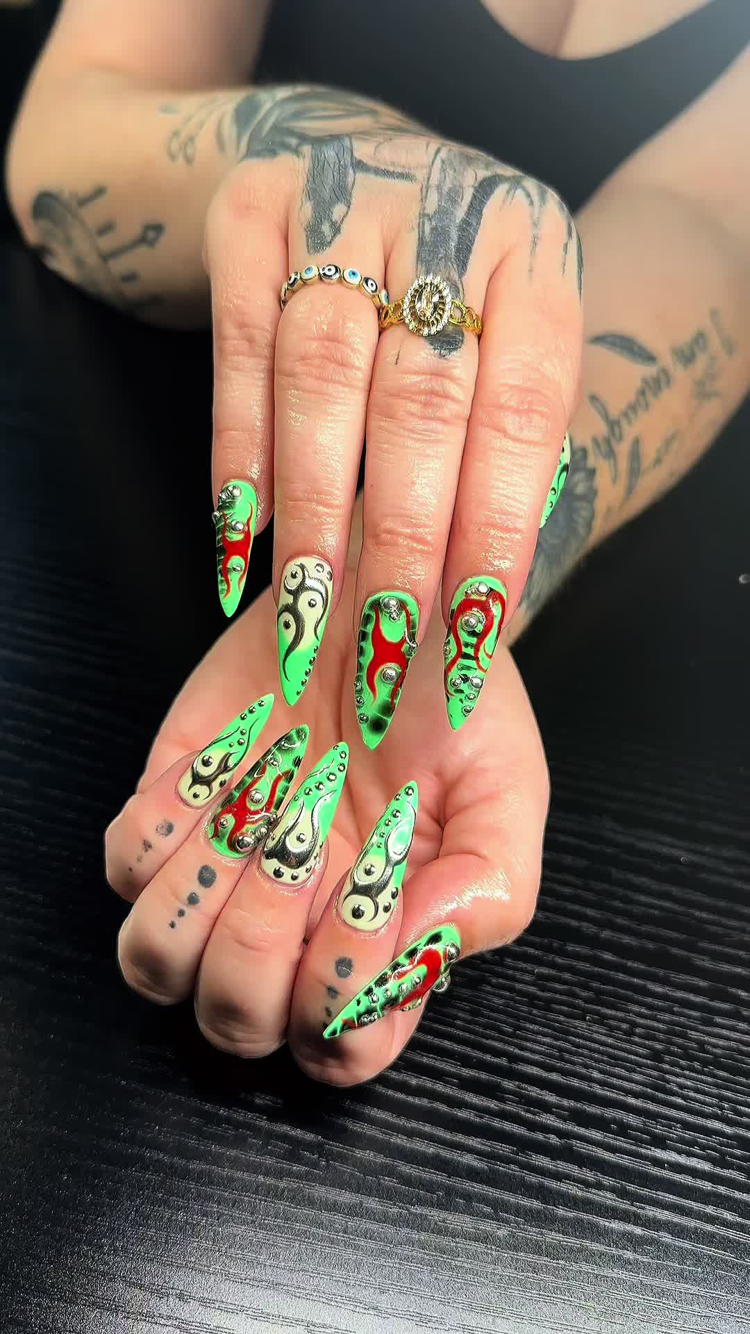 @gelbirdnails