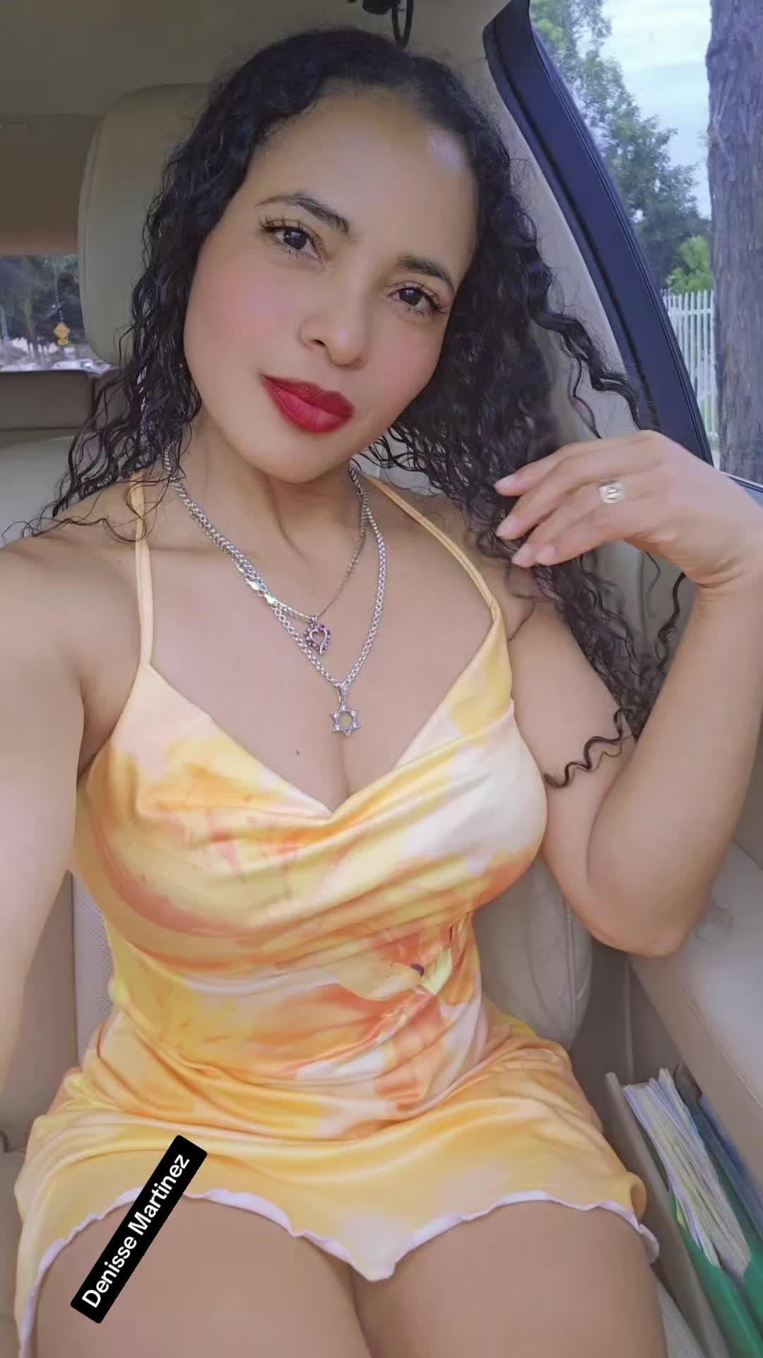 @villamarDenisse&reg;