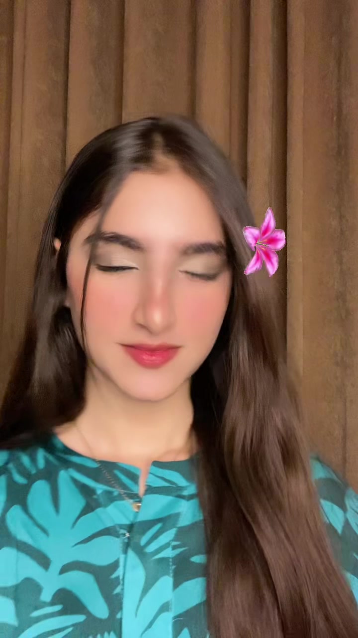 @𝐒𝐀𝐑𝐀𝐇 💝