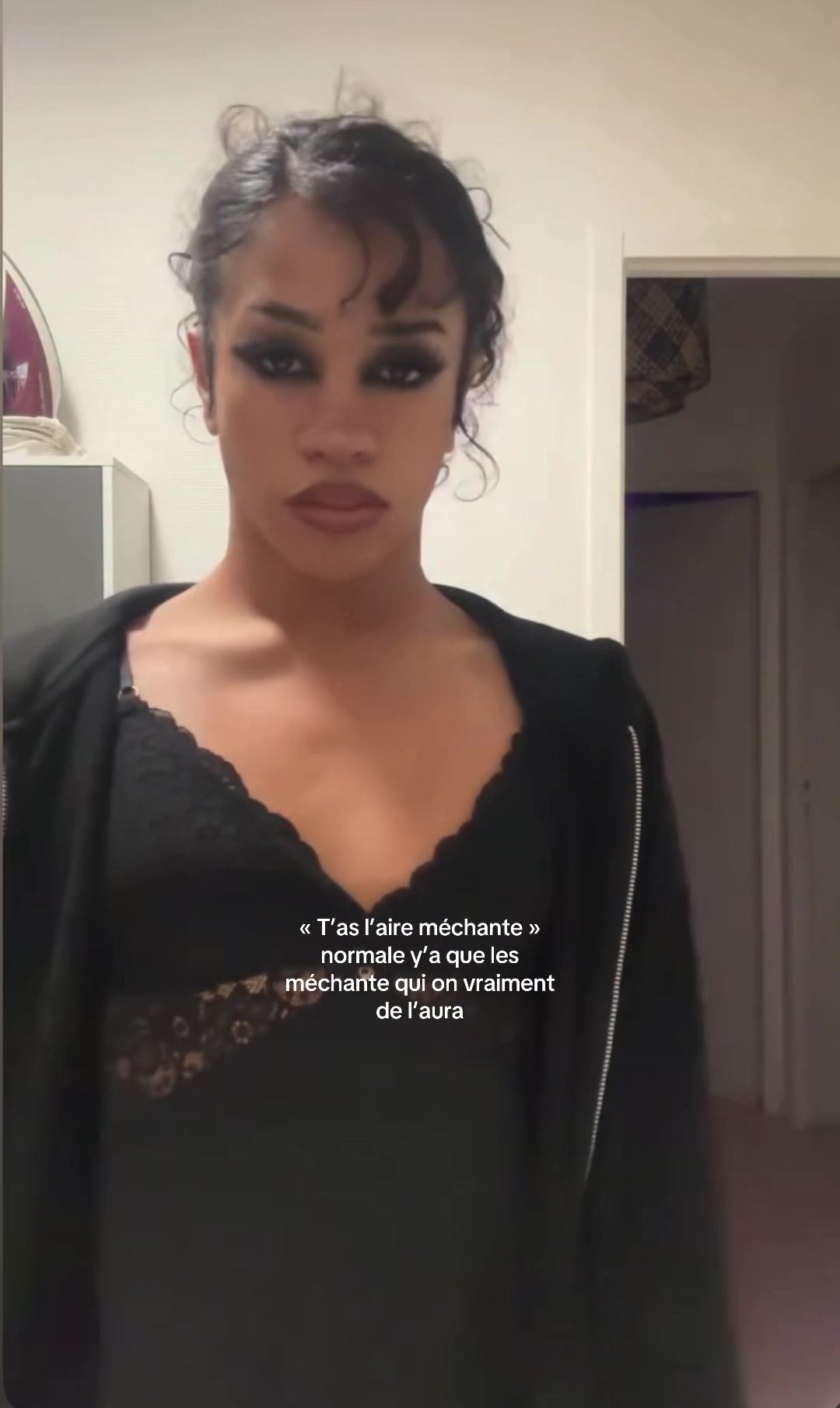 @Fashionystar👛🌠
