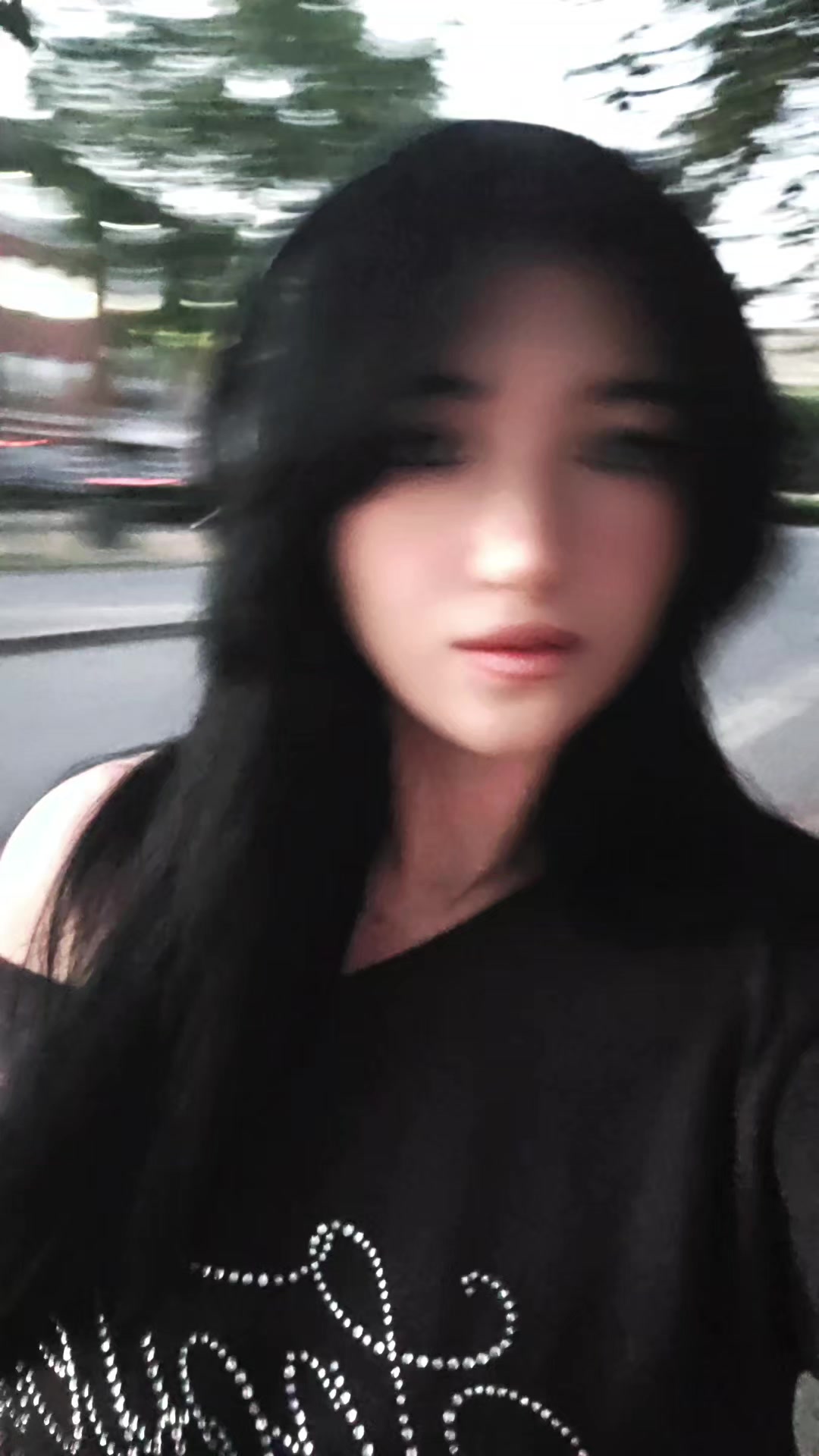 @🖤