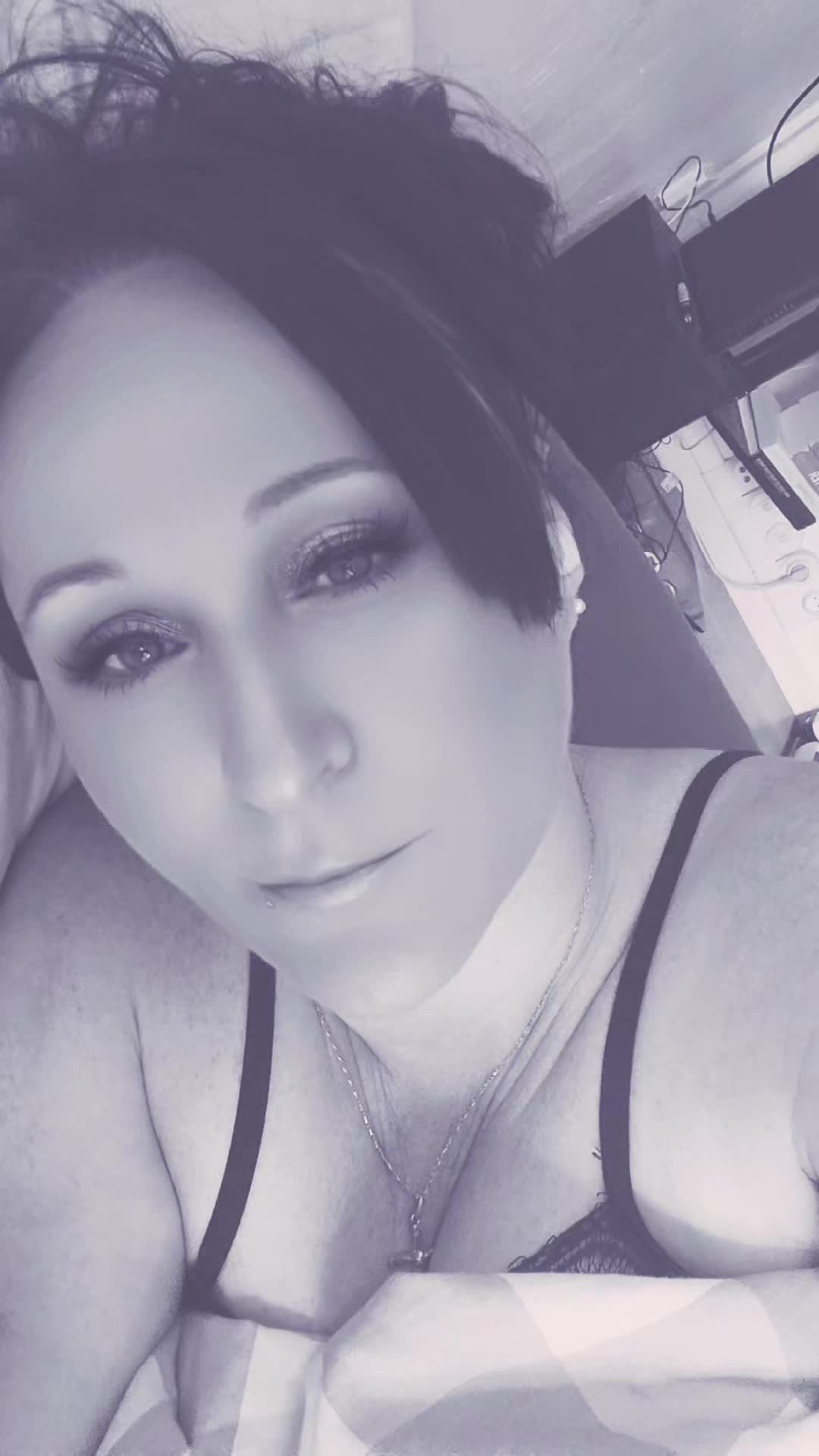 @sabrina 80 ✨✨