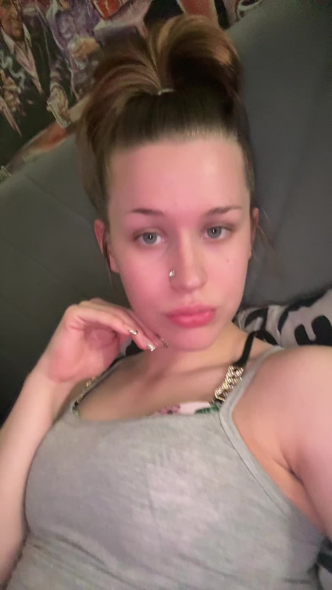 @misshoneyy222