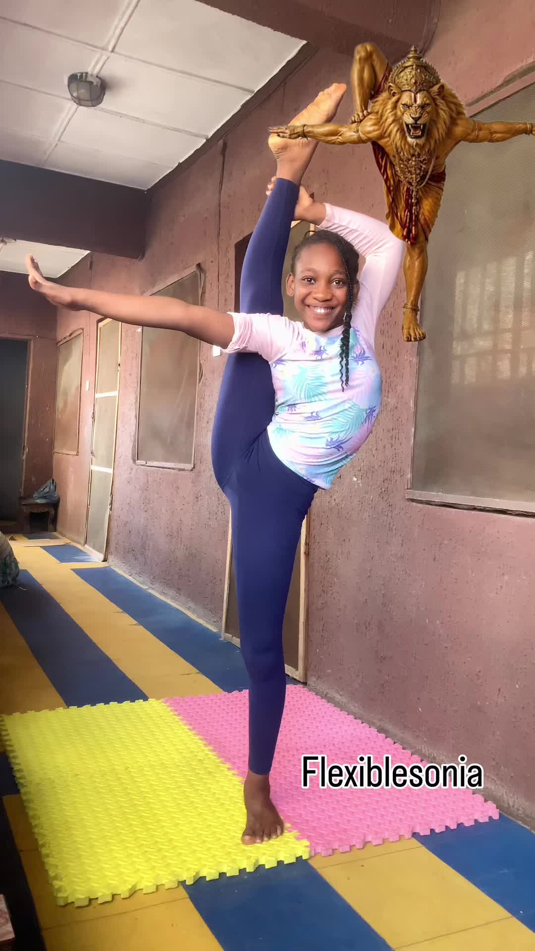 @FlexibleSonia