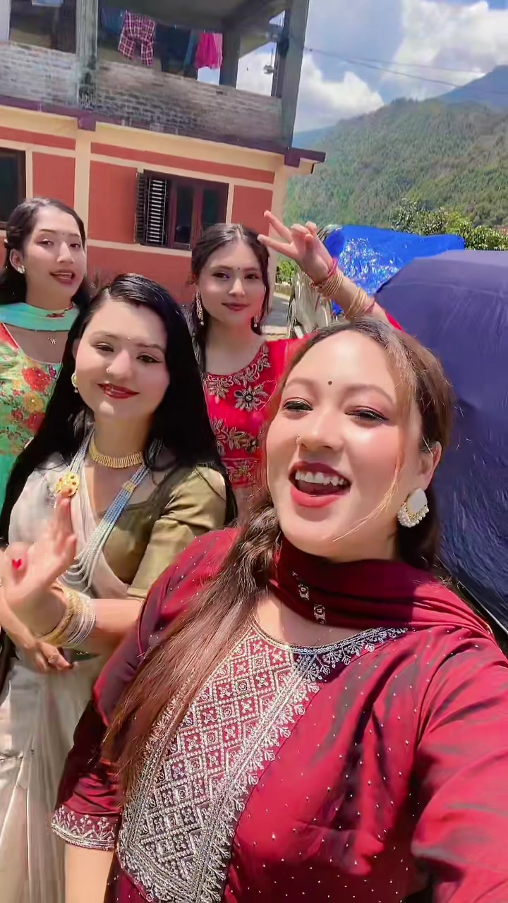@अनिता गिरी🧿♥️