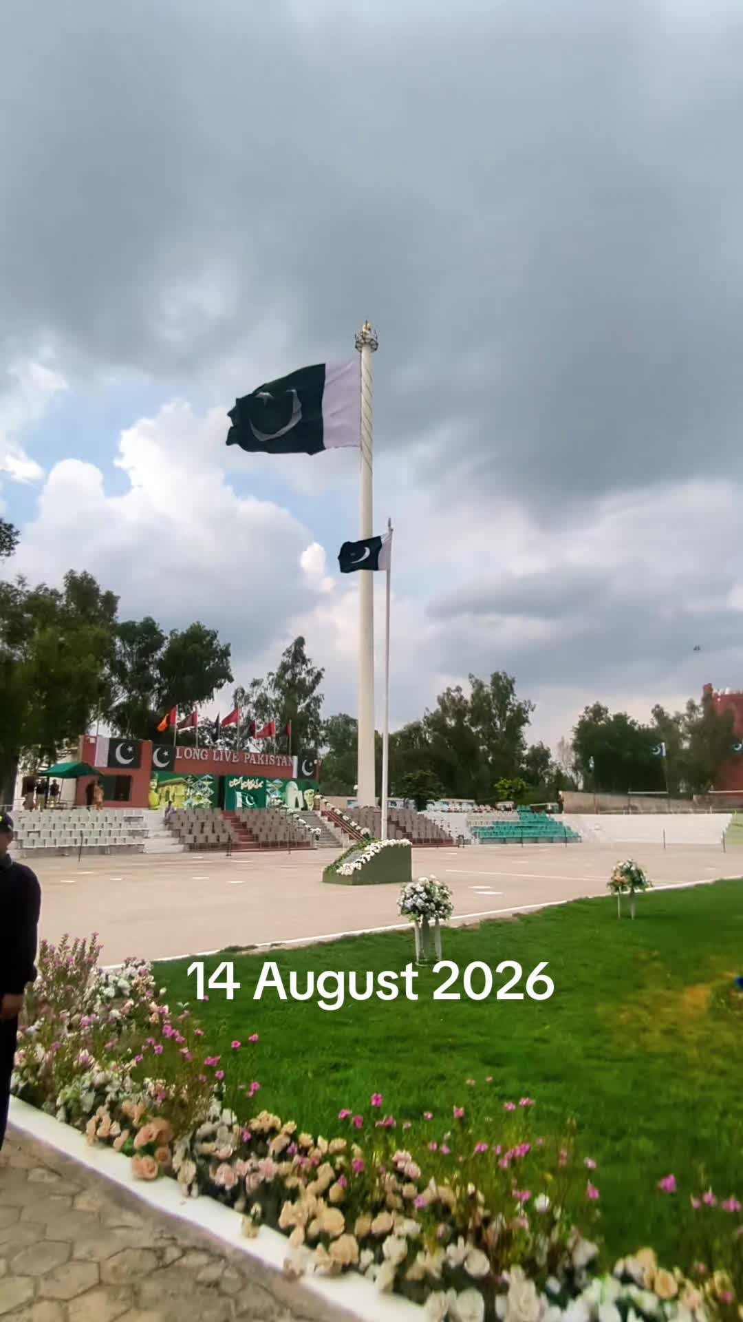 @IMRAN_WATTOO_🥷🇵🇰