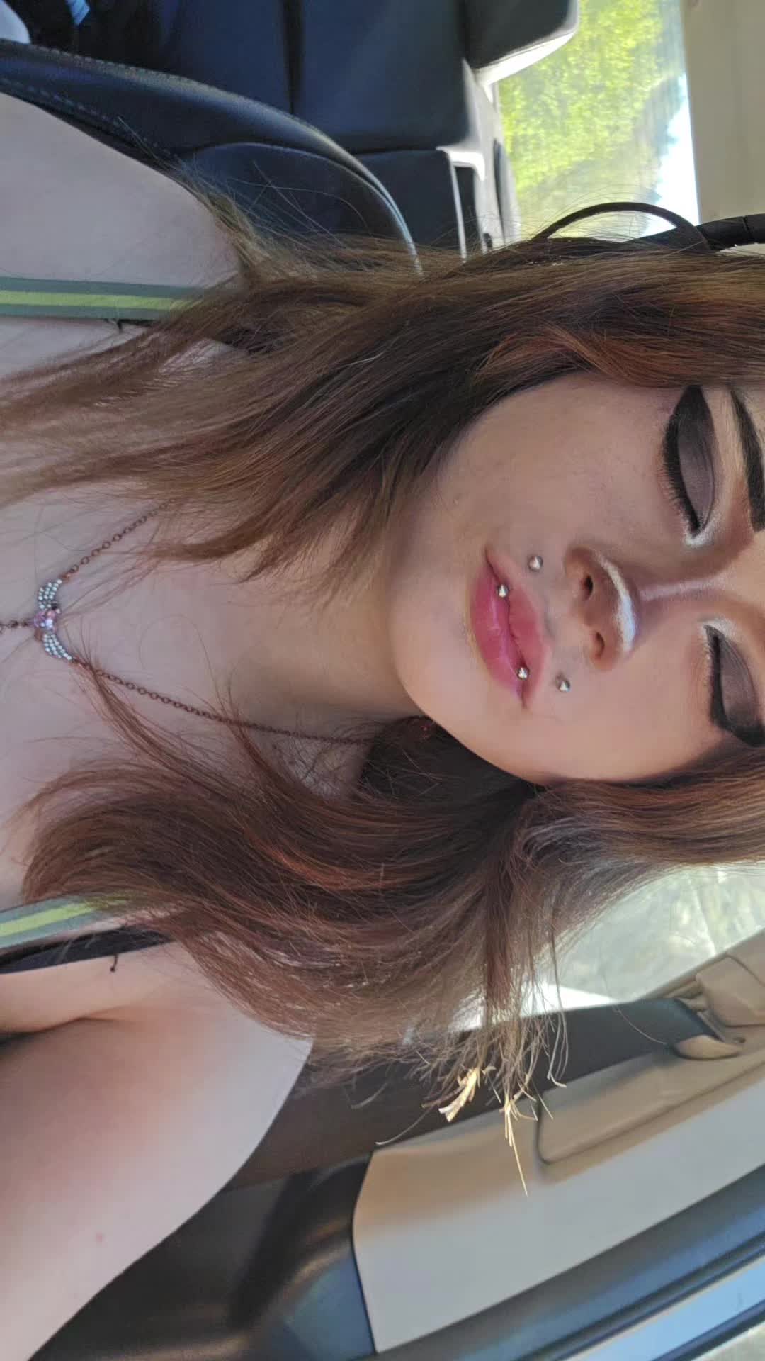 @natalie