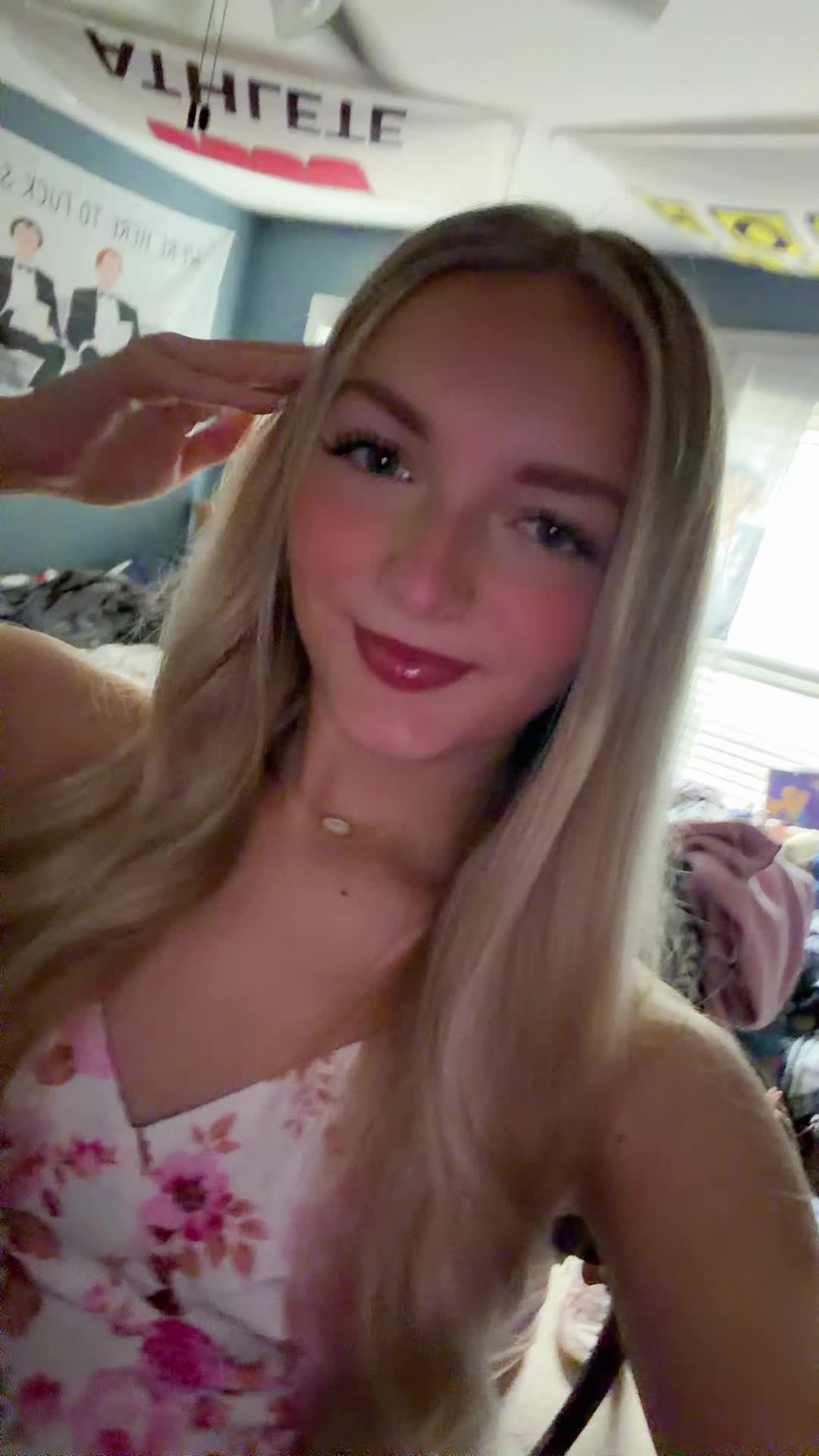 @julie 🎀