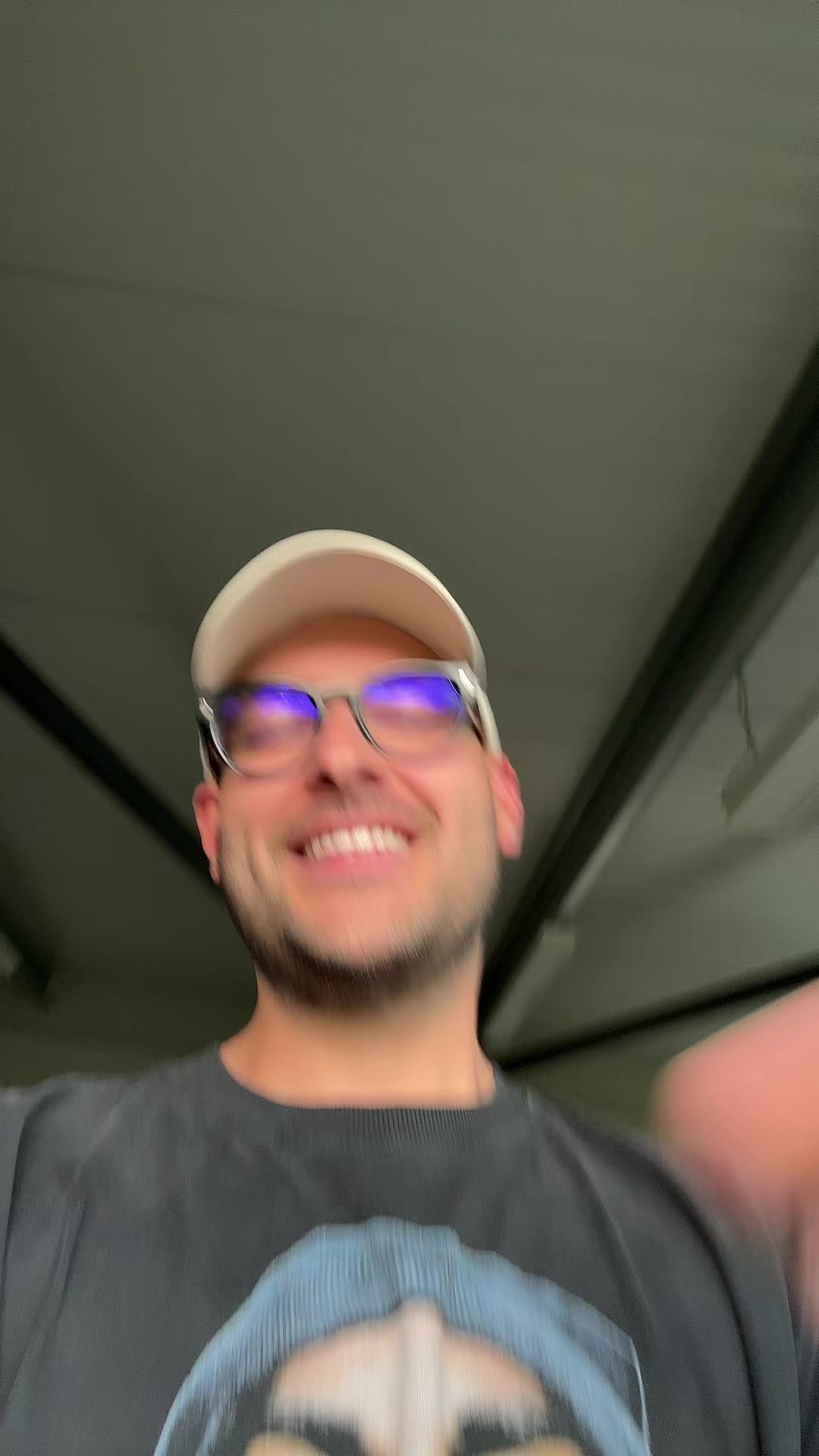@KEZ