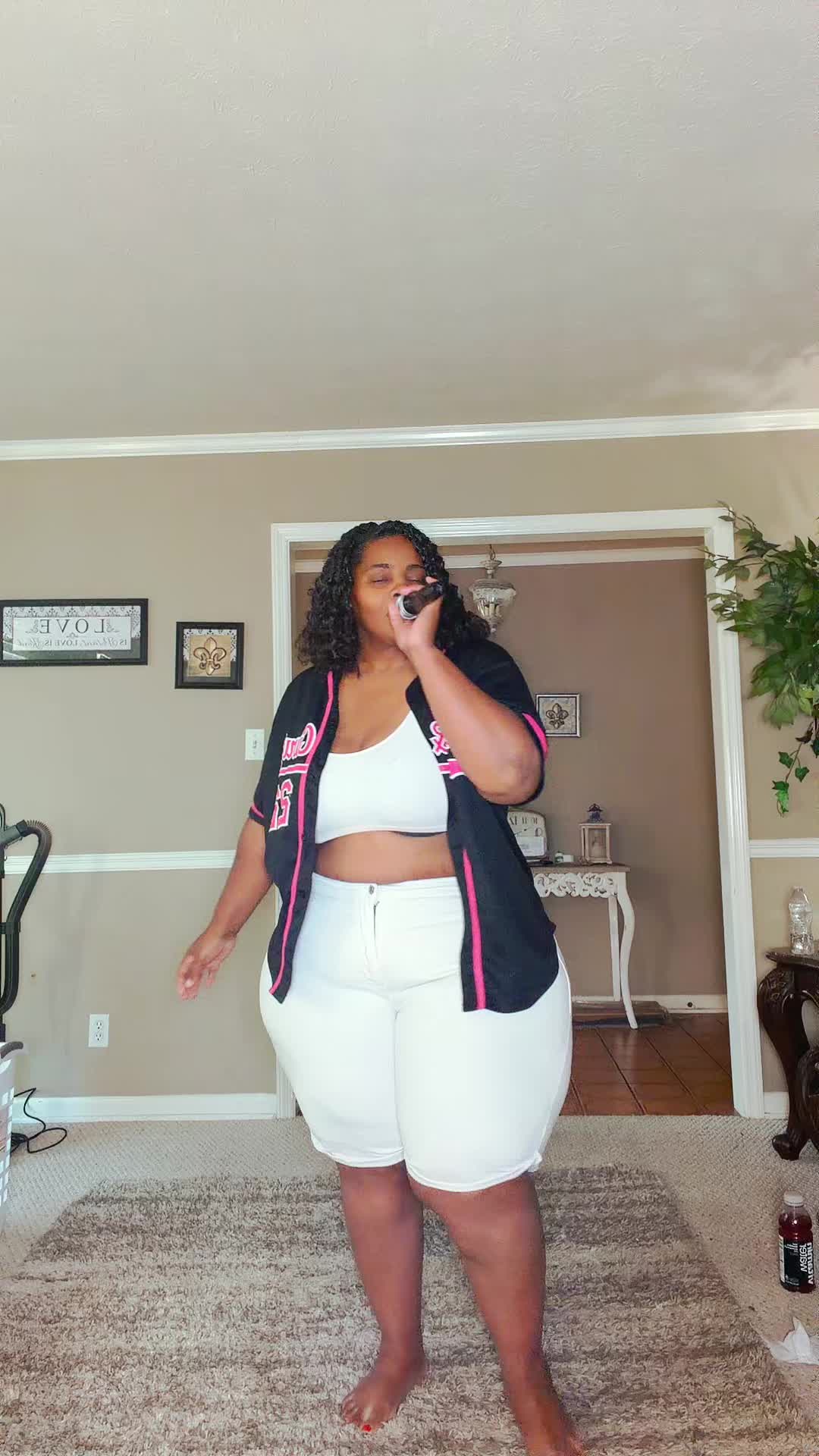 @Twinadime