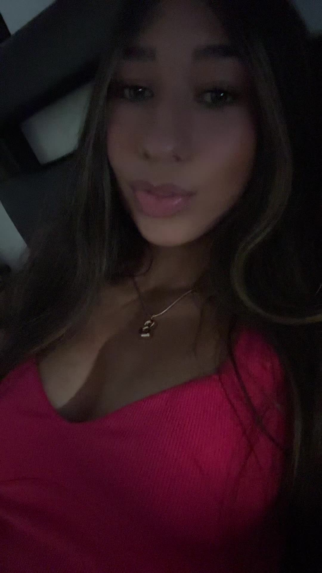 @bella