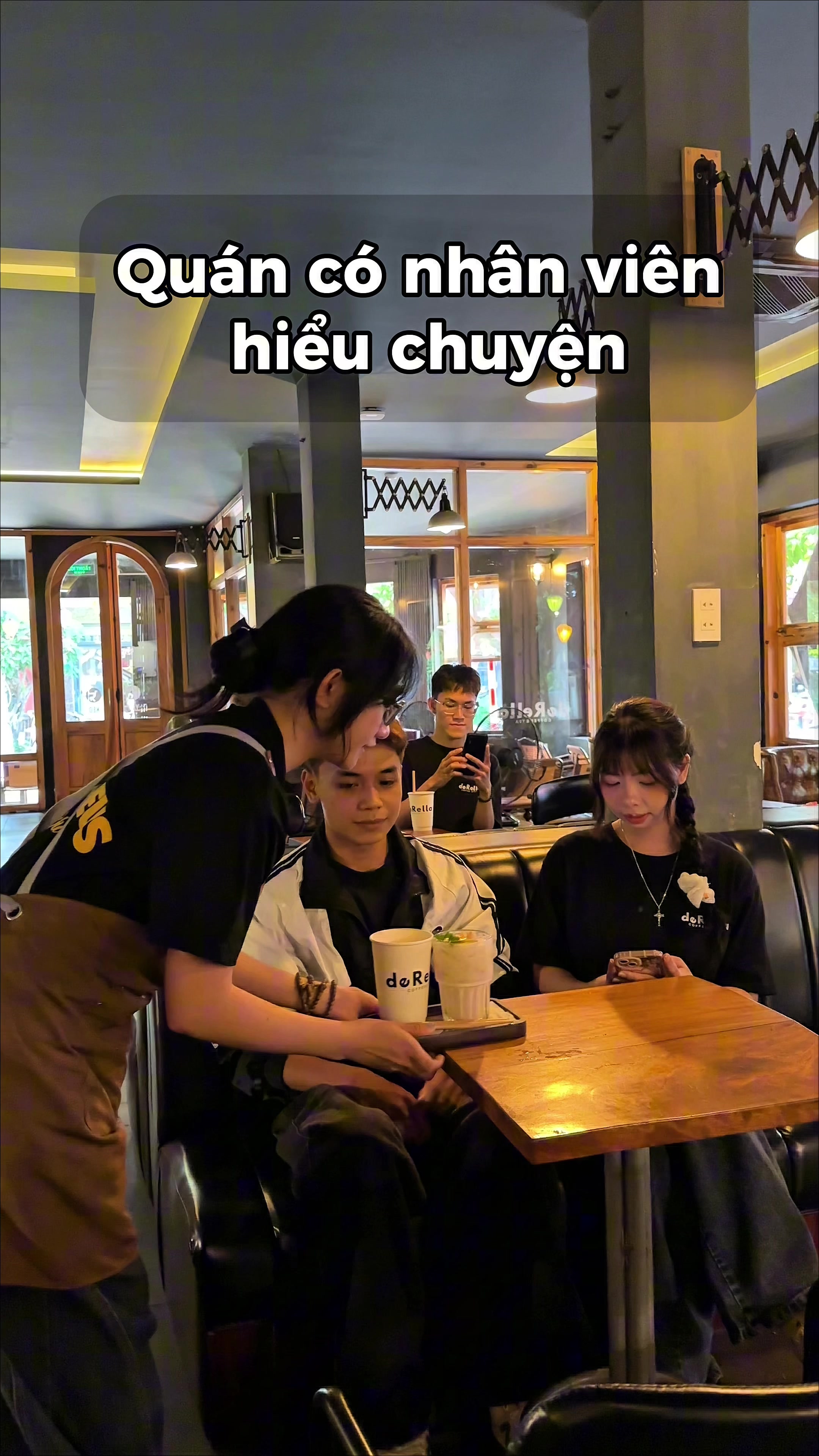 @DE RELLA HUẾ